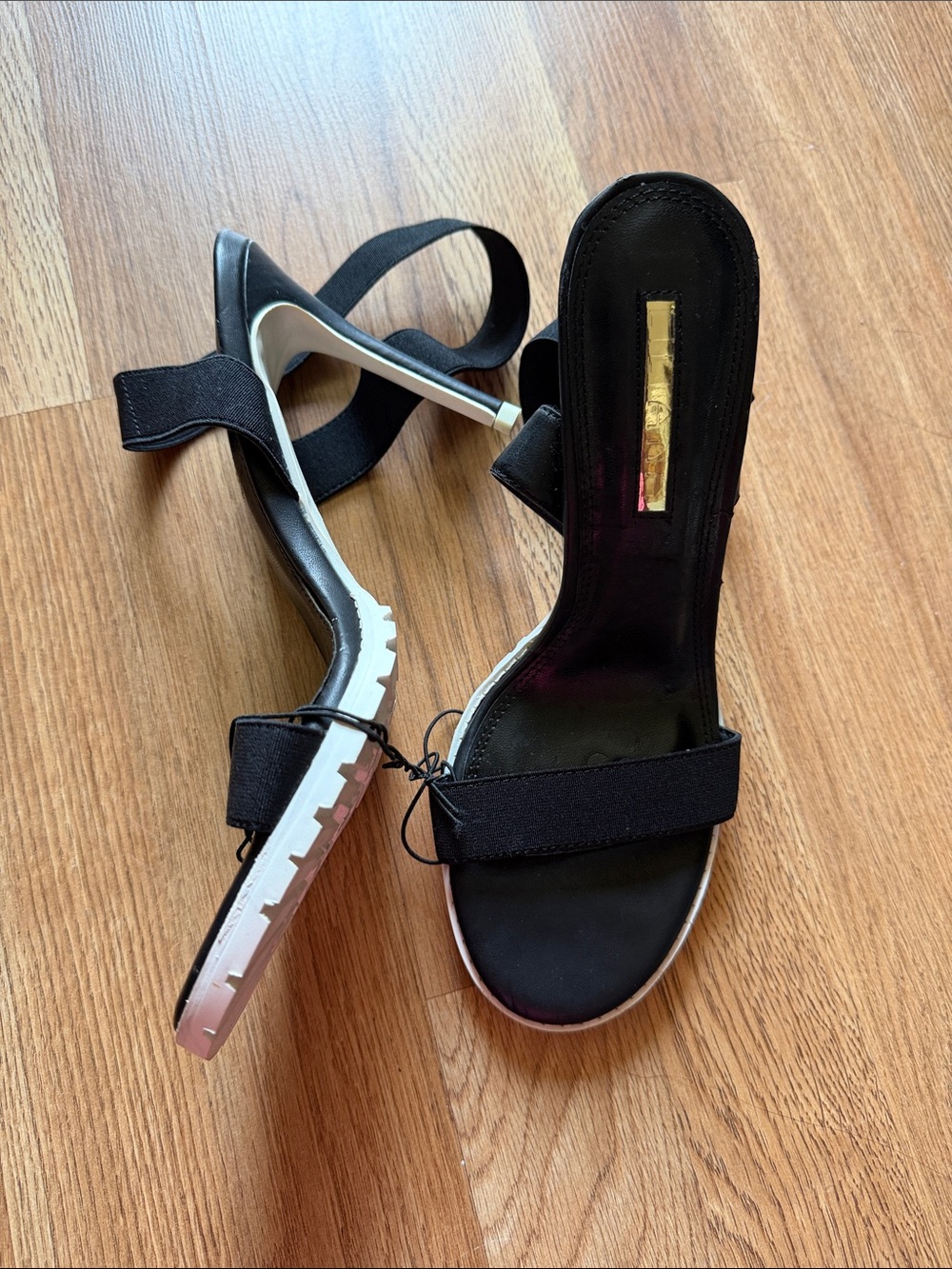 Liliana Strappy Heel Size 9